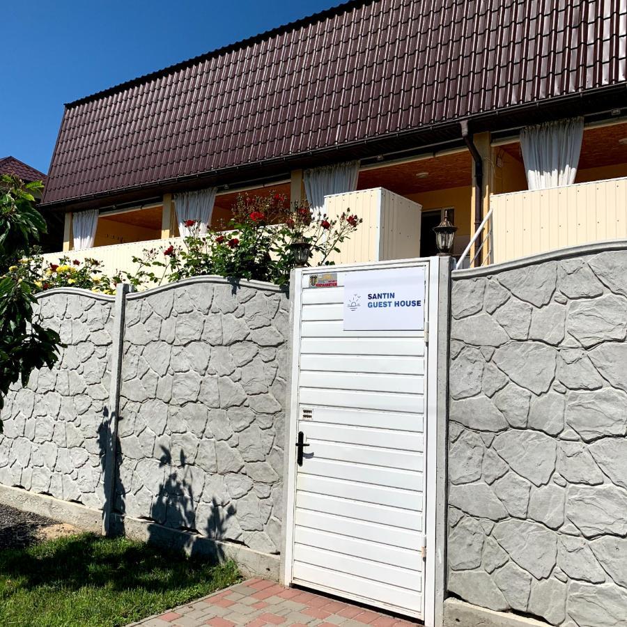 Guest House Santin 초르노모르스크 외부 사진
