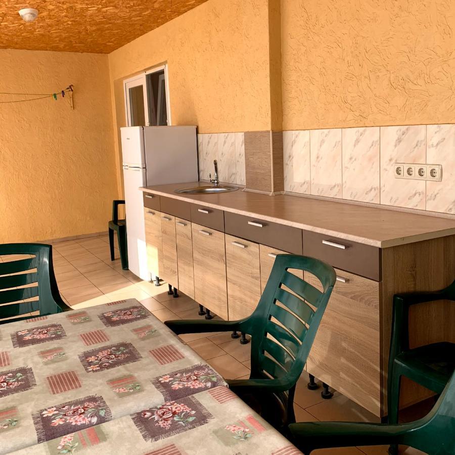 Guest House Santin 초르노모르스크 외부 사진