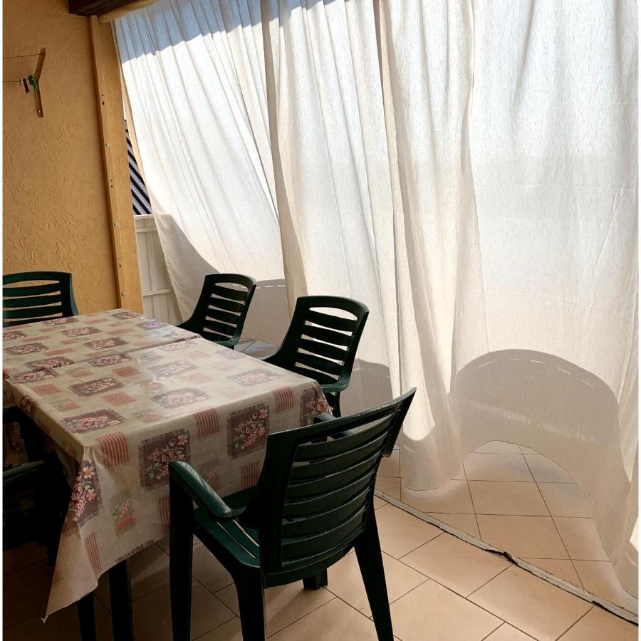 Guest House Santin 초르노모르스크 외부 사진