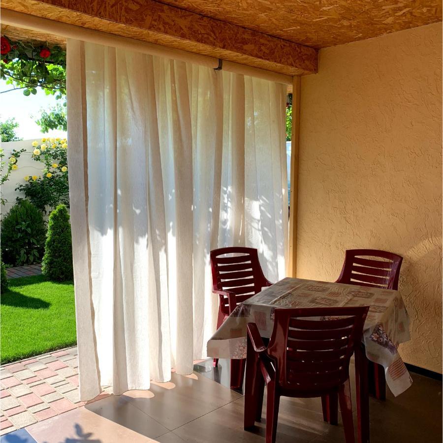 Guest House Santin 초르노모르스크 외부 사진