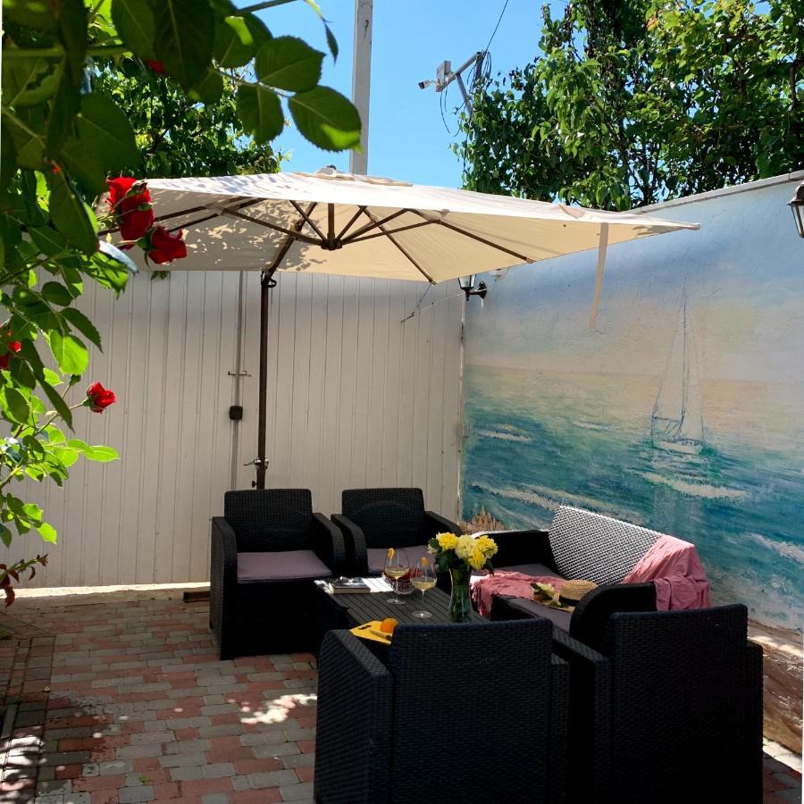 Guest House Santin 초르노모르스크 외부 사진