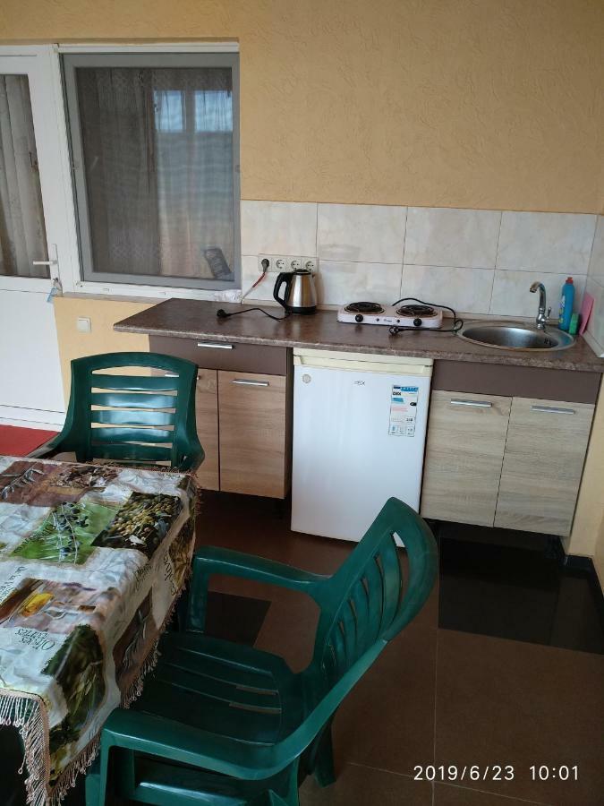 Guest House Santin 초르노모르스크 외부 사진